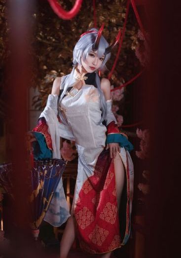 黑帮大佬爱上我2