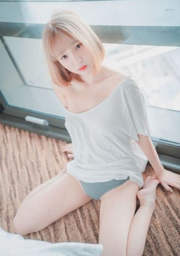 韩国三级年轻的母亲