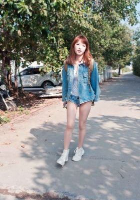 诱人的女老板4中文字幕