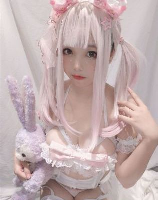 邻家妻子